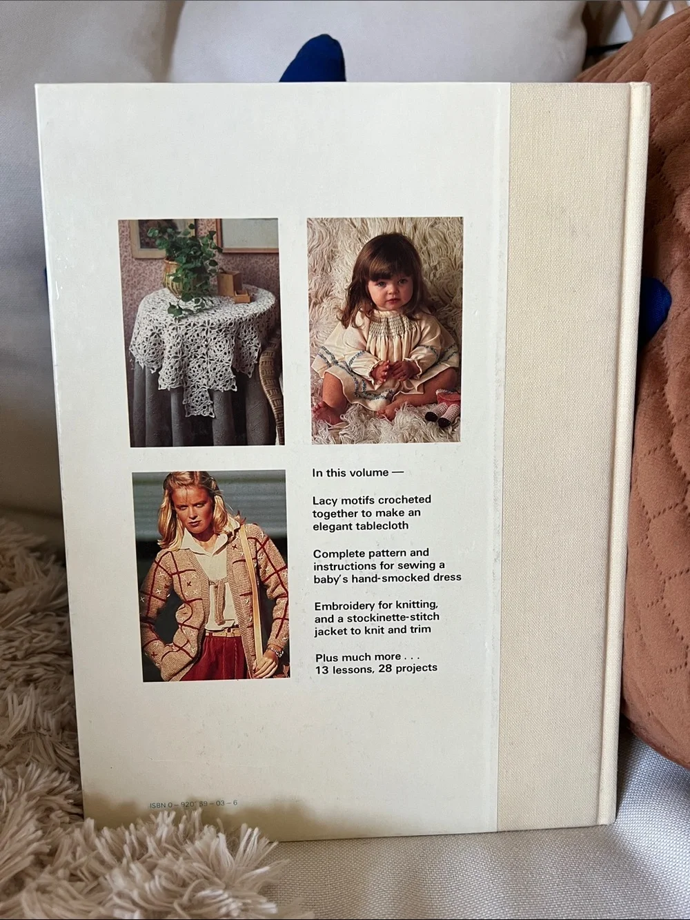 VINTAGE Stitch by Stitch Home Library of sewing, knitting, crochet & needlecraft - Picture 3 of 17